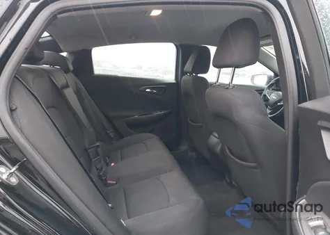 2018 Chevrolet Malibu 1Ls z USA, uszkodzony, nr VIN 1G1ZB5ST2JF231110